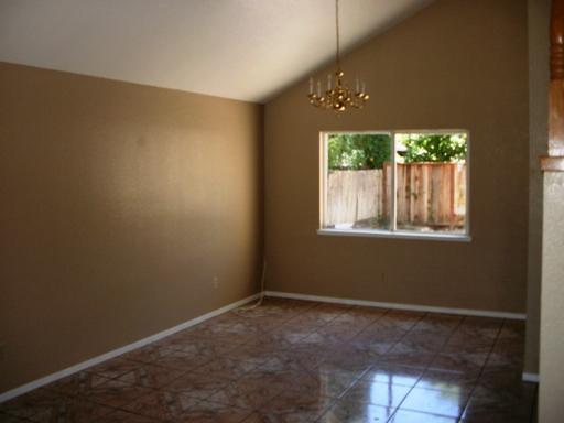 3628 Beresford Dr, Modesto, CA 95357 photo 3