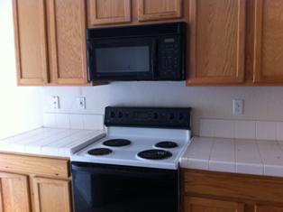 3212 Parkcrest Dr, Modesto, CA 95355 photo 3