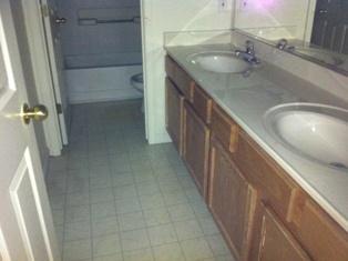 3212 Parkcrest Dr, Modesto, CA 95355 photo 9