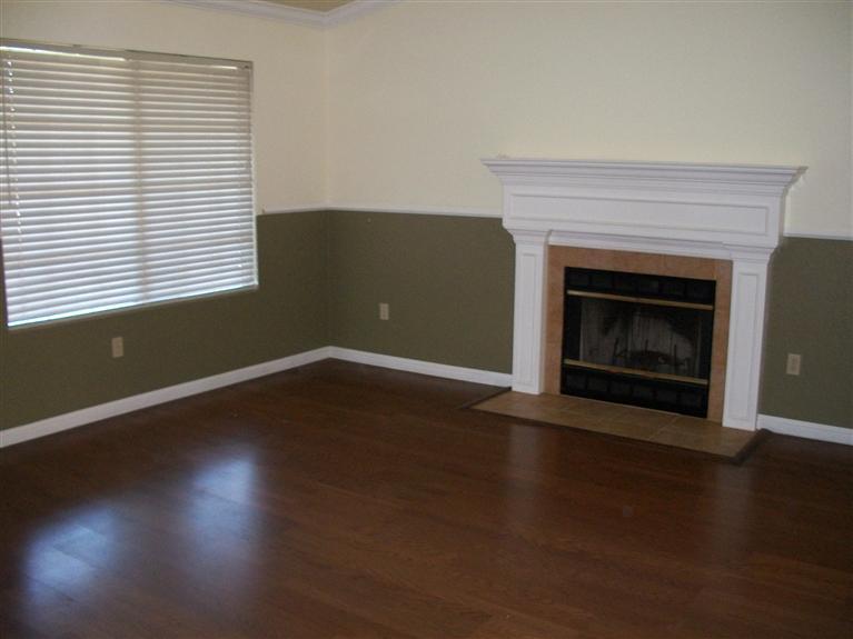 4424 Capurso Dr, Turlock, CA 95382 photo 2