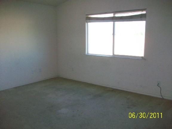 323 S Canal St, Merced, CA 95341 photo 5