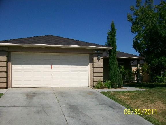 323 S Canal St, Merced, CA 95341 photo 1