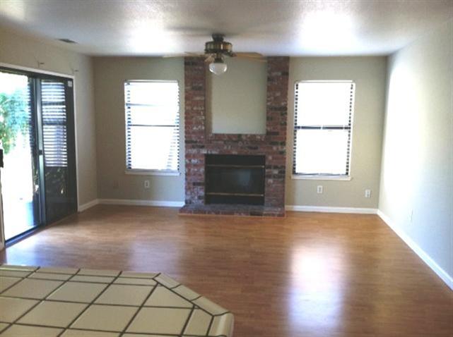 1047 Winters Dr, Manteca, CA 95337 photo 4