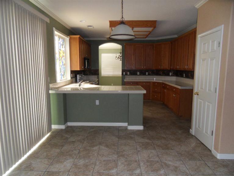 2905 Millbrook Ave, Modesto, CA 95355 photo 8