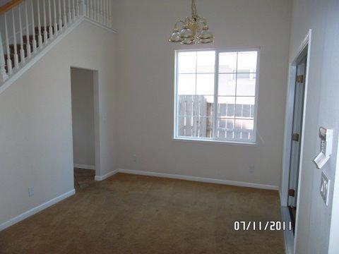 1555 Monica Ln, Ceres, CA 95307 photo 2