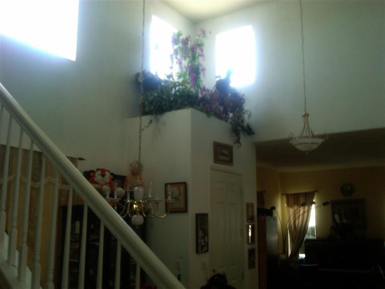 225 Gaar Ct, Lathrop, CA 95330 photo 2