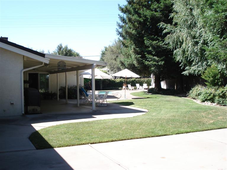 801 Suffolk Ln, Modesto, CA 95355 photo 2