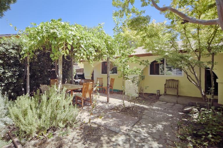 1718 Balsam Pl, Davis, CA 95618 photo 2