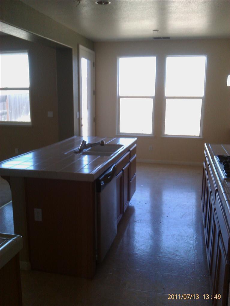 138 Portrait Ln, Patterson, CA 95363 photo 8