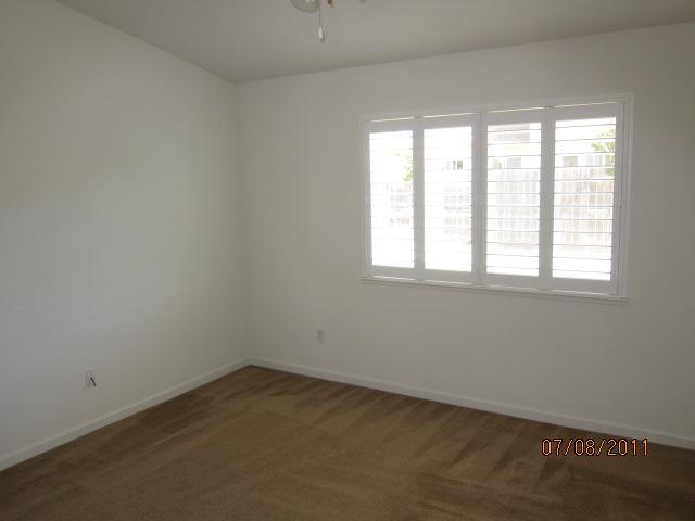 4911 Delphina Ct, Keyes, CA 95328 photo 6