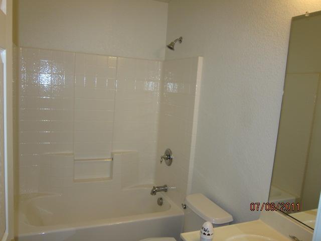 4911 Delphina Ct, Keyes, CA 95328 photo 10