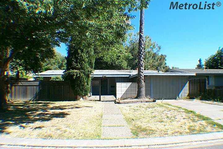1005 Whittier Ave, Modesto, CA 95350 photo 1