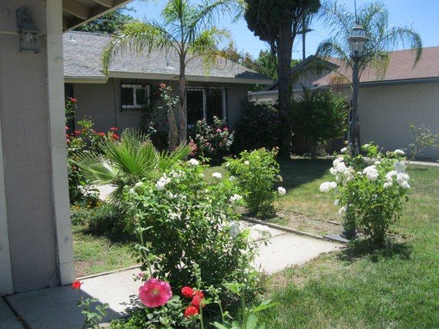 312 Tennyson Dr, Modesto, CA 95351 photo 2