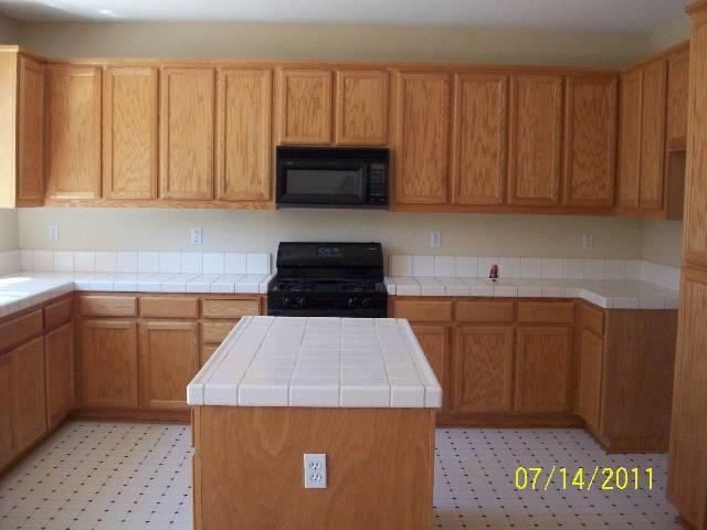 3246 Cathleen Ln, Tracy, CA 95377 photo 3