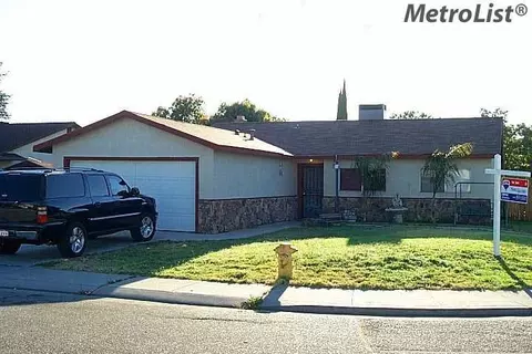 622 Fallenleaf Ln, Manteca, CA 95336 photo 1