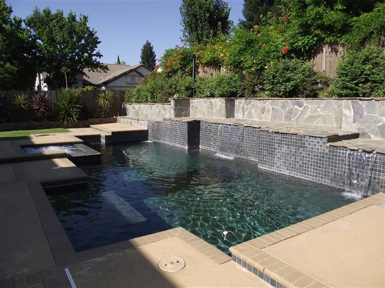 8036 Arum Pl, Antelope, CA 95843 photo 4