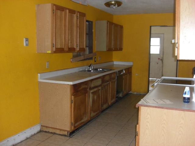 100 Wayside Dr, Turlock, CA 95380 photo 3