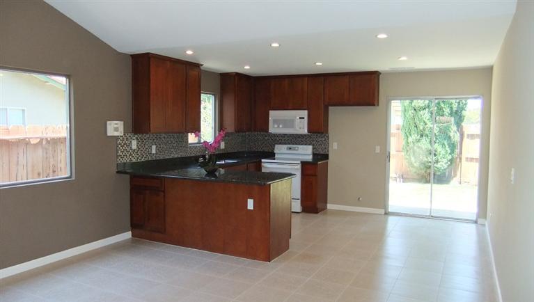 1007 Wembley Way, Manteca, CA 95336 photo 4