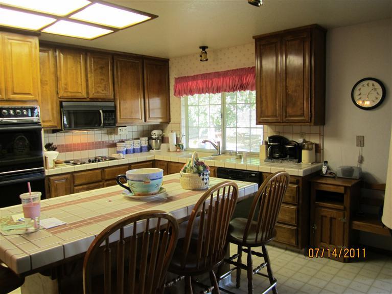 766 Birch Ct, Galt, CA 95632 photo 6