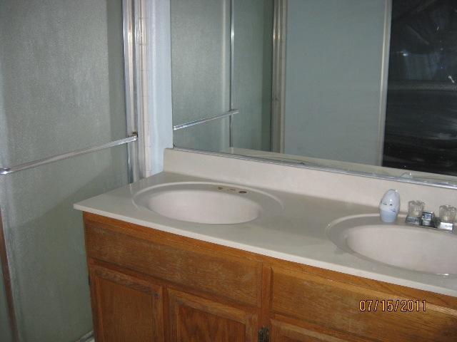 1229 Moonlight Dr, Ceres, CA 95307 photo 8