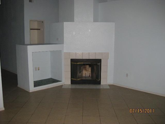 1229 Moonlight Dr, Ceres, CA 95307 photo 5