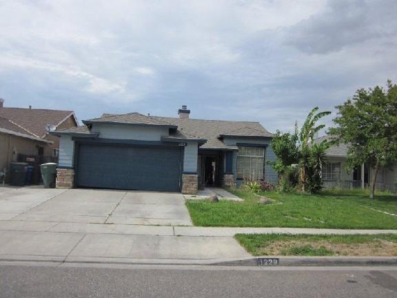 1229 Moonlight Dr, Ceres, CA 95307 photo 1