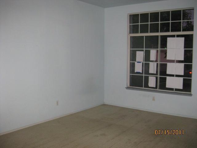 1229 Moonlight Dr, Ceres, CA 95307 photo 3