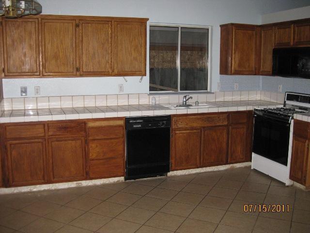 1229 Moonlight Dr, Ceres, CA 95307 photo 4