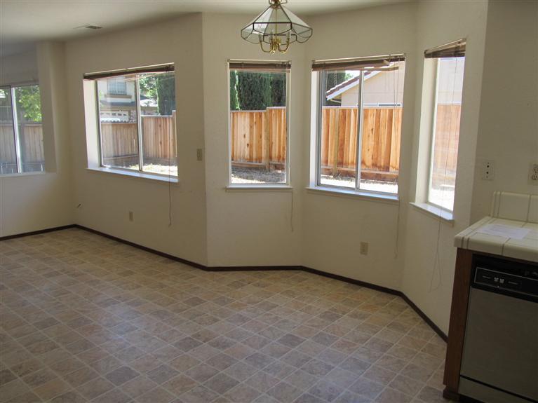 1932 Cactus St, Tracy, CA 95376 photo 8