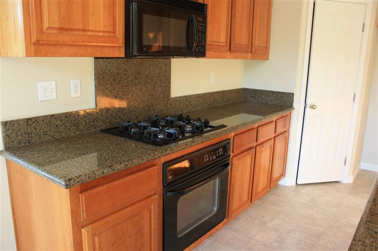 3309 Whistler Ave, Modesto, CA 95355 photo 9