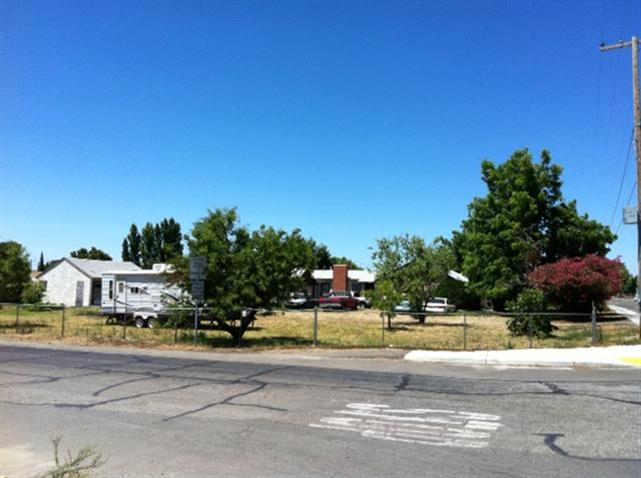 1013 Richland Ave, Modesto, CA 95351 photo 2