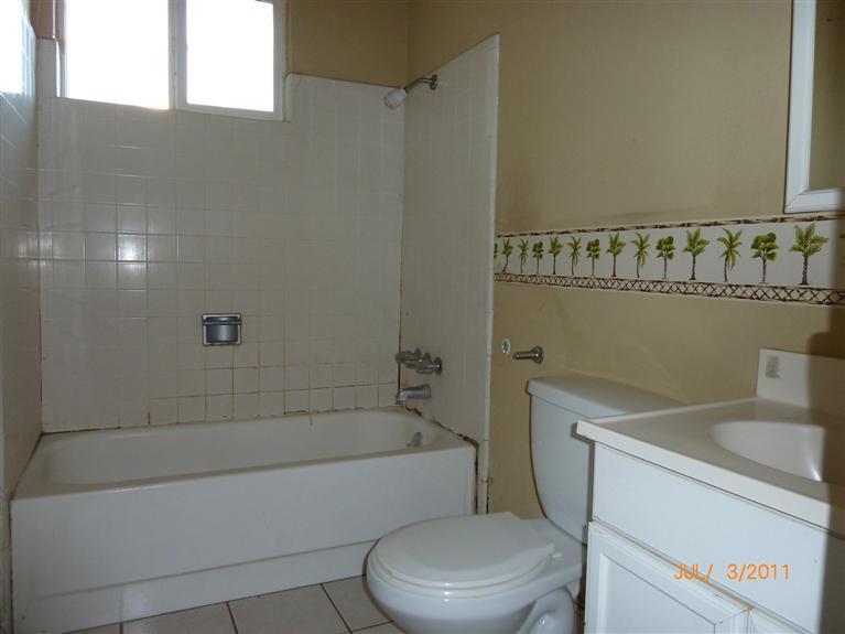 662 W 10th St, Merced, CA 95341 photo 4