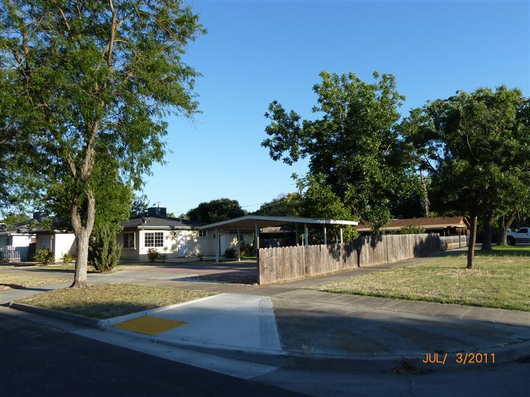 662 W 10th St, Merced, CA 95341 photo 12