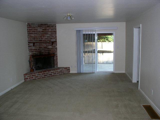 930 Park St, Lodi, CA 95240 photo 5