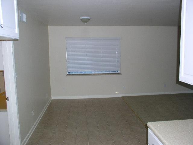 930 Park St, Lodi, CA 95240 photo 4