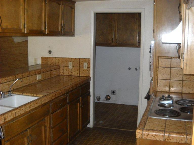 2417 Naas Ct, Modesto, CA 95358 photo 4