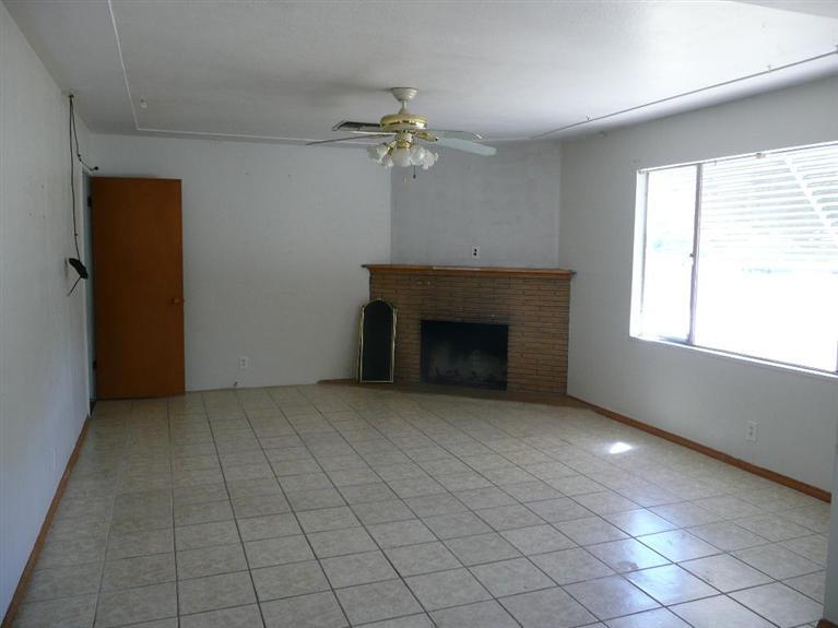 2301 Charlotte Ave, Ceres, CA 95307 photo 4