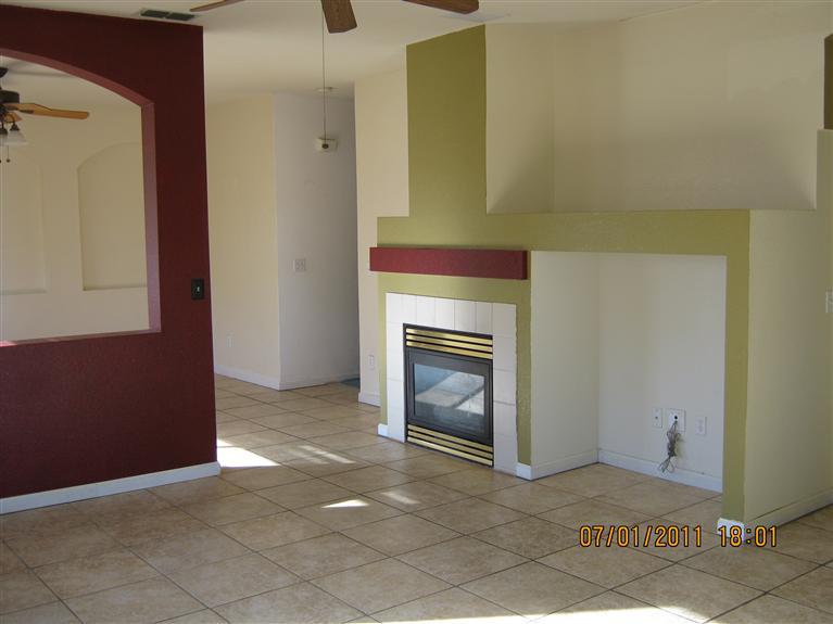936 Bateman Ct, Galt, CA 95632 photo 5