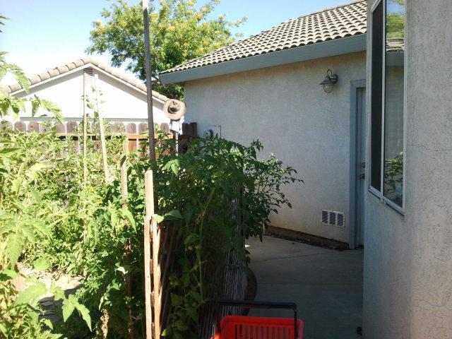 2649 Parklane, Ceres, CA 95307 photo 14