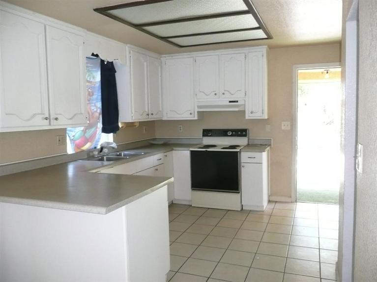 815 River Rd, Modesto, CA 95351 photo 4
