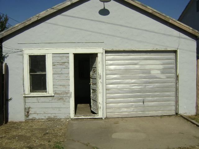 434 E Vine St, Lodi, CA 95240 photo 10