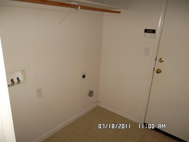 8229 Windmill Oaks Pl, Antelope, CA 95843 photo 7