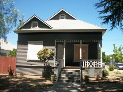 345 E Locust St, Lodi, CA 95240 photo 2