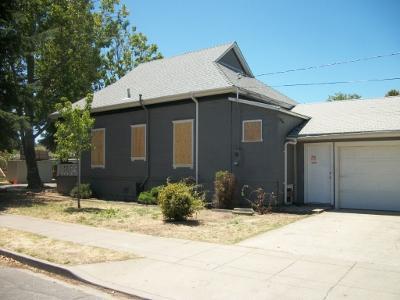 345 E Locust St, Lodi, CA 95240 photo 3