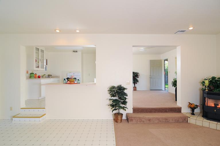 3933 Marshall Ave, Carmichael, CA 95608 photo 8