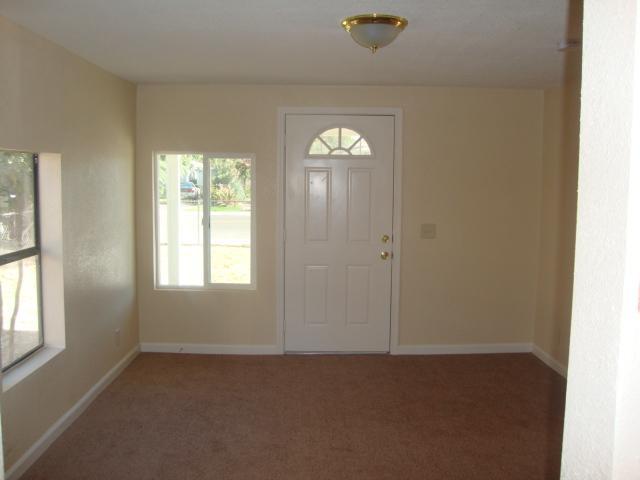 213 Rio Grande Ave, Modesto, CA 95351 photo 3