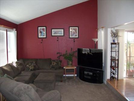 131 Renown Dr, Tracy, CA 95376 photo 2