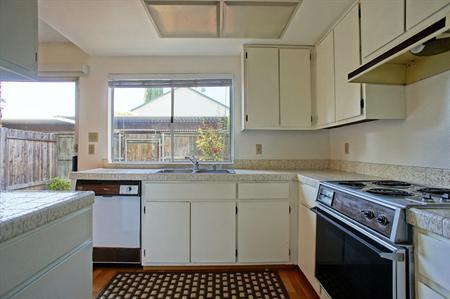 5131 Gibbons Dr, Carmichael, CA 95608 photo 9