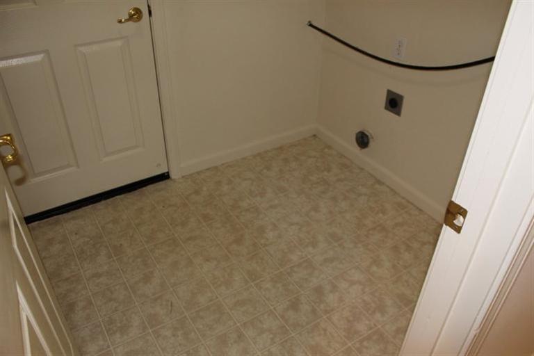 271 De Bord Dr, Tracy, CA 95376 photo 8