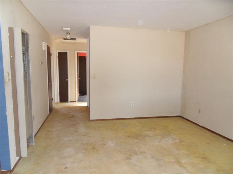 5117 Northland Dr, Modesto, CA 95357 photo 4